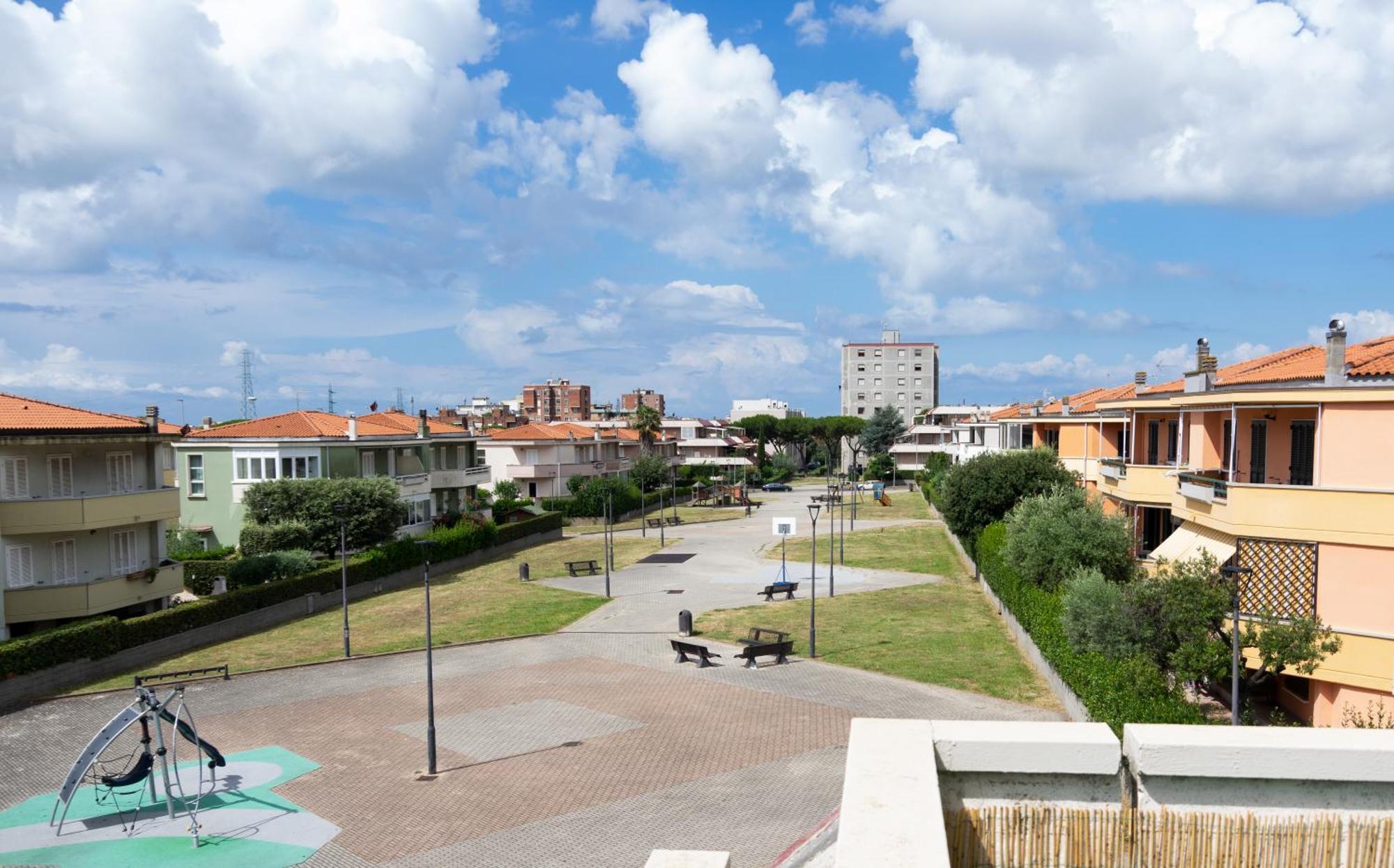 Appartamento Casa Miranda Cecina  Esterno foto